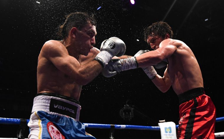 El mendocino dejó todo sobre el cuadrilátero, peor no alcanzó. Foto: Juan Ignacio Blanco/MDZ