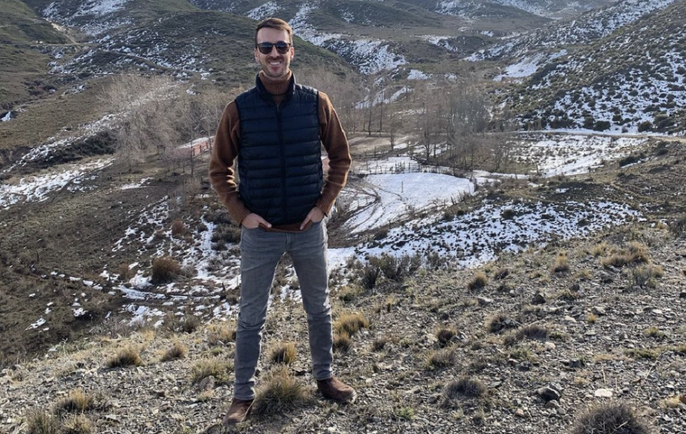Santi Mayorga disfrutando de la montaña mendocina, una de sus pasiones. Foto: Instagram