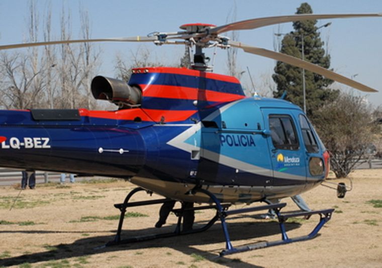 Con este helicóptero fue rescatado Oscar Alfredo Razquin, sobrino del conocido meteorólogo Foto: Nacho Gaffuri / MDZ