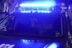 Un hombre de 25 años recibió un tiro en el cuello fuera de su vivienda en el barrio La Gloria, de Godoy Cruz y murió. Contaba con amplios antecedentes penales. (Foto ilustrativa) Un hombre de 25 años recibió un tiro en el cuello fuera de su vivienda en el barrio La Gloria, de Godoy Cruz y murió. Contaba con amplios antecedentes penales. (Foto ilustrativa)