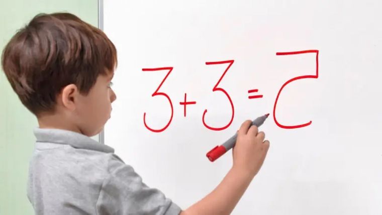 La discalculia puede ser diagnosticada tanto en niños como en adultos. Foto: Getty Images