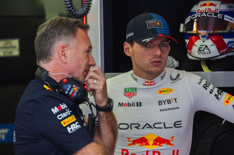 Max Verstappen junto a Christian Horner