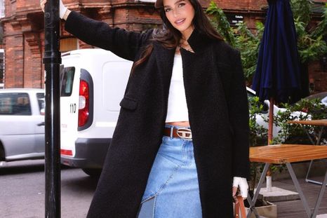 ¿Prefieres el estilo de Zaira o el de María? ¡Opta por tu look favorito con falda larga y zapatillas! Foto: Instagram