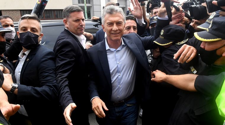 El ex presidente Mauricio Macri, en el momento de la supuesta agresión. Foto: Télam
