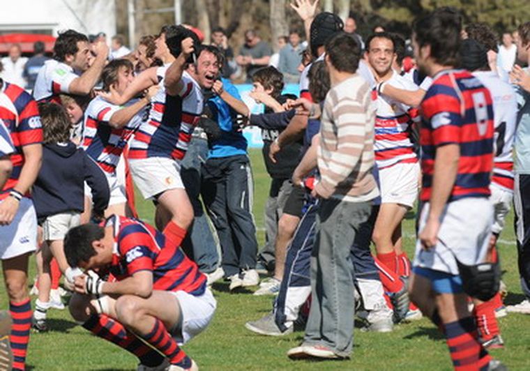 Marista se adueñó de la primera semifinal. Foto: Pachy Reynoso/MDZ
