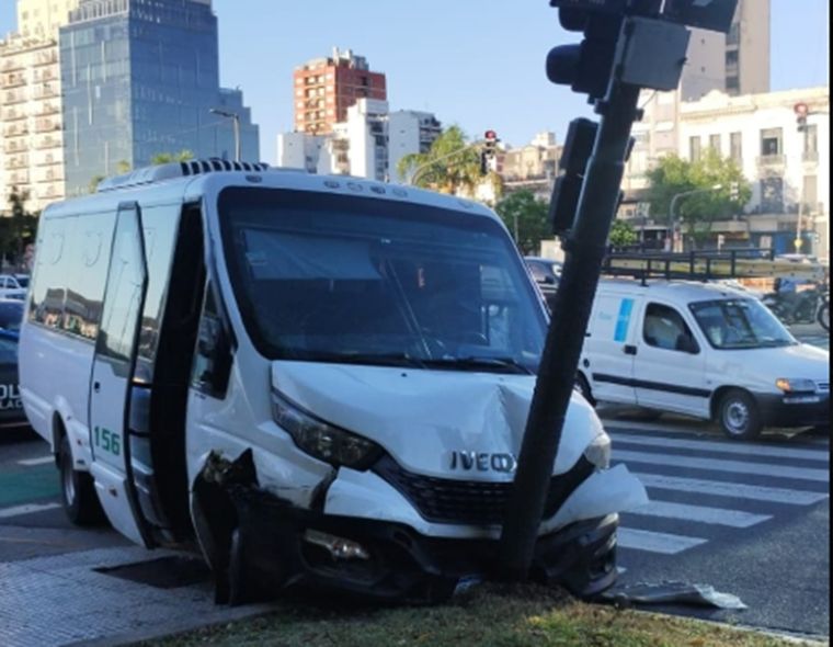 El hecho ocurrió en la esquina de la Avenida 9 de Julio y Carlos Calvo. Foto: X