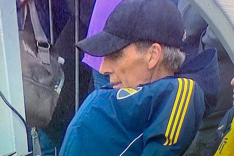 La transmisión captó a Russo con los ojos cerrados y generó un gran revuelo. La transmisión captó a Russo con los ojos cerrados y generó un gran revuelo.