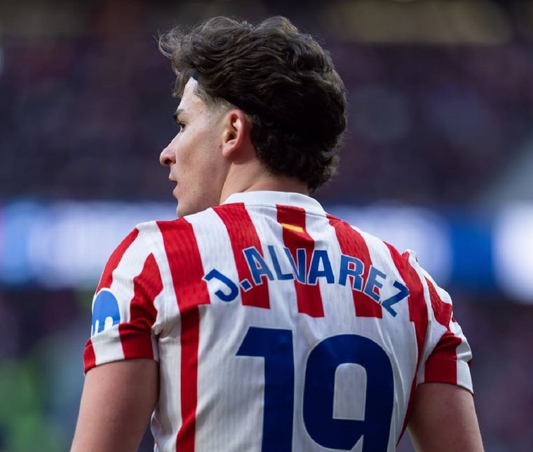 Para Laporta, Julián Álvarez no es prioridad. Para Laporta, Julián Álvarez no es prioridad.