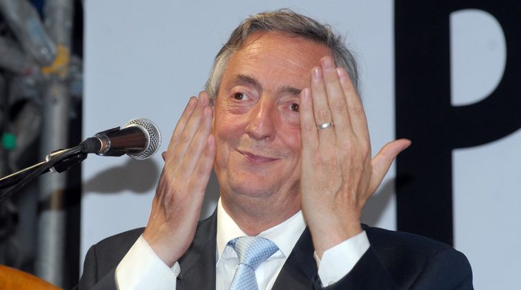 Kirchner fue recordado en unidad por el oficialismo, mientras la oposición vive momentos calientes Foto: ALF PONCE MERCADO / MDZ