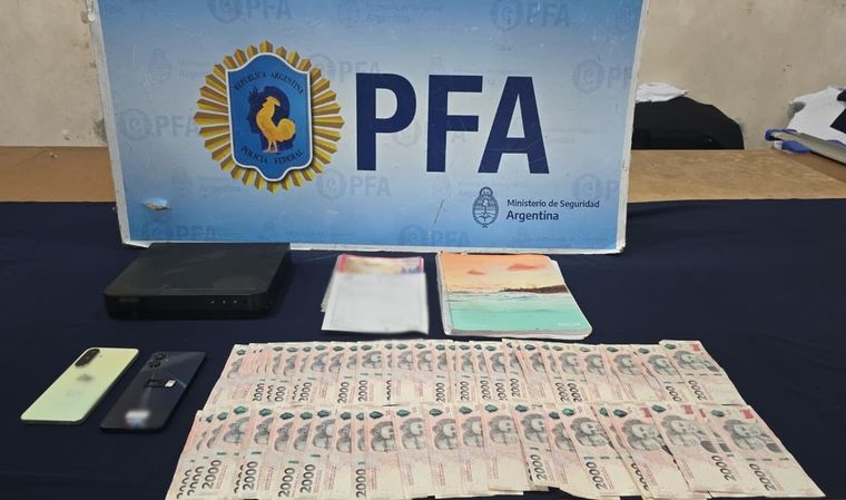 Los operativos de la Policía Federal Argentina (PFA) actuaron contra varios tallesres textiles clandestinos en el Gran Buenos Aires.