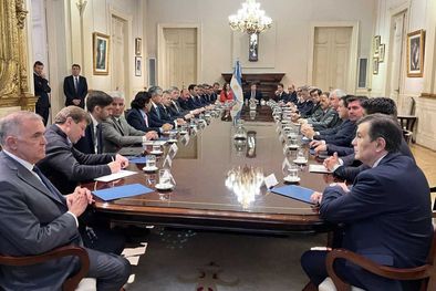 MDZol | El Gobierno está muy molesto con los gobernadores que había promedito el acompañamiento al proyecto de ley, aunque luego sus legisladores se mostraron reacios Foto: Noticias Argentinas