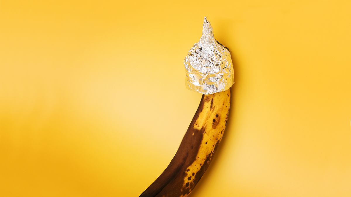 El truco del papel aluminio: cómo evitar que las bananas se 