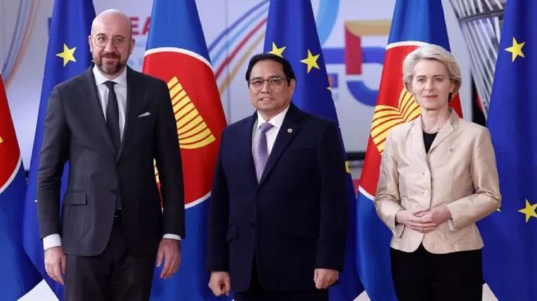 Vietnam fue el último país en firmar estos acuerdos durante la cumbre UE-ASEAN en diciembre de 2022. Foto: GETTY IMAGES