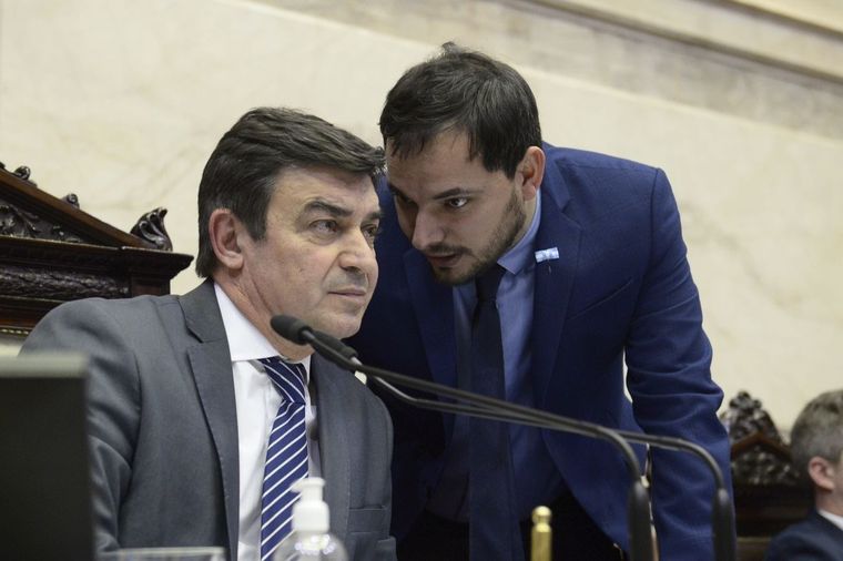 El diputado Álvaro Martínez junto a Omar de Marchi Foto: X @lMartinezAlvaro