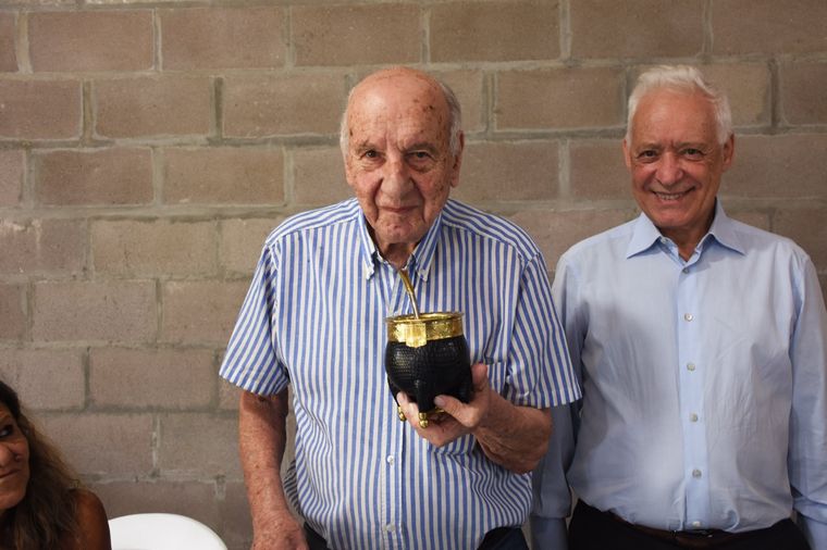 Humberto Maschio junto al presidente Vícto Blanco. Foto: @RacingClub
