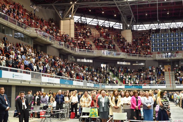 Más de 13 mil personas asistieron a la convención de tres días organizada por los Testigos de Jehová en Mendoza.