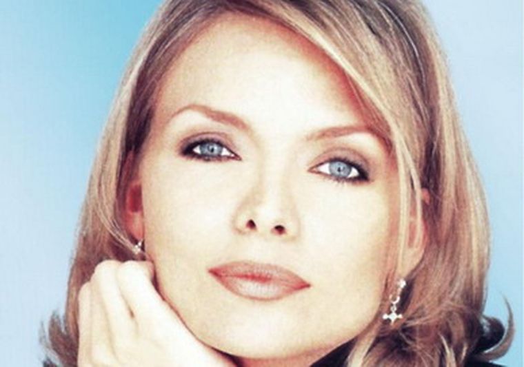 Michelle Pfeiffer encabeza la lista de las brujas más sexys de Hollywood.