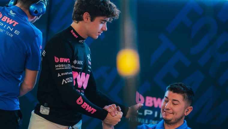 Franco Colapinto giró 144 vueltas en Baréin y dejó un guiño pensando en el Gran Premio de Australia.