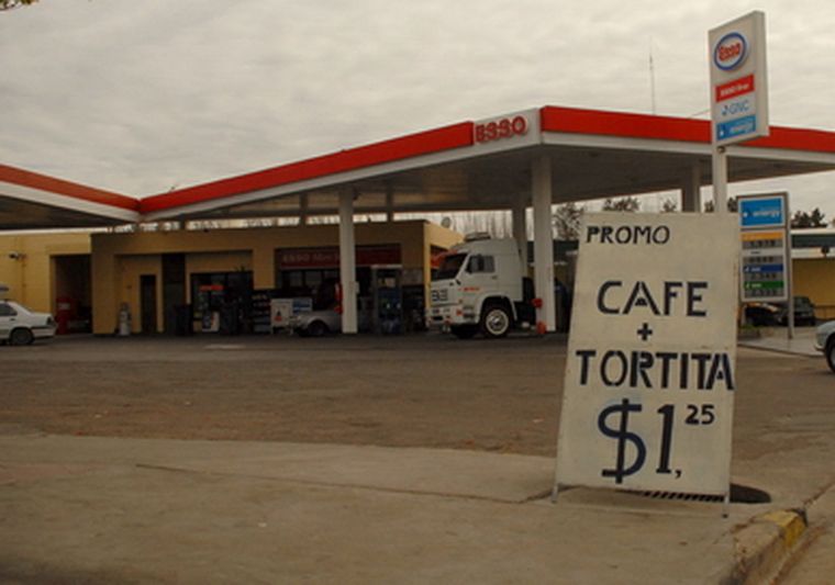 La estación de servicio donde se encuentra el minishop Foto: Marcelo Ruiz / MDZ