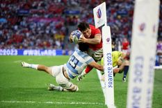 El tackle de Moroni a Louis Rees-Zammit Foto: Los Pumas El tackle de Moroni a Louis Rees-Zammit Foto: Los Pumas