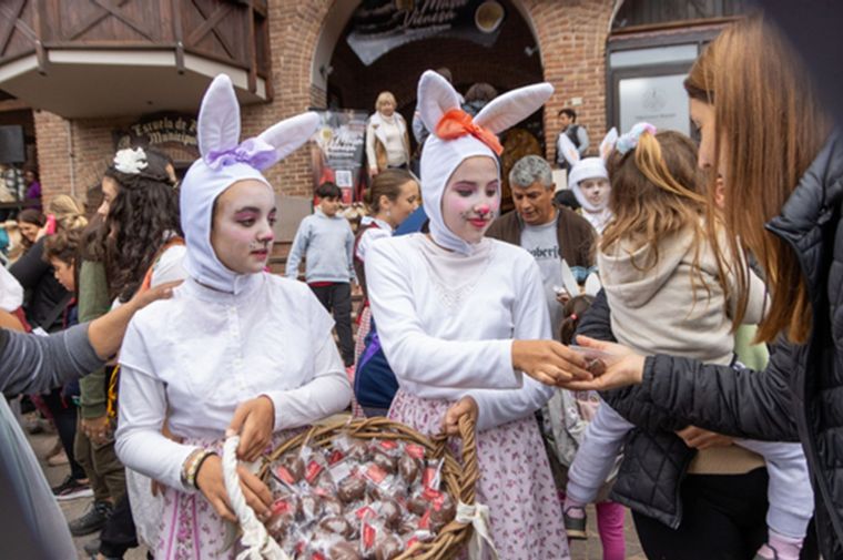 Villa General Belgrano se prepara para vivir la 56° edición de la Fiesta Nacional de la Masa Vienesa en el marco de Semana Santa.