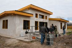 Familias de Mendoza cuentan cómo se vive en una casa de quincha mejorada y adobe. &nbsp;