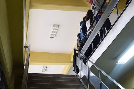 Detuvieron a tres alumnos por las amenazas de tiroteo en escuelas de Mendoza. Detuvieron a tres alumnos por las amenazas de tiroteo en escuelas de Mendoza.