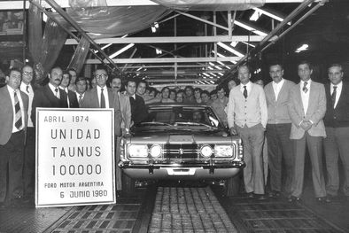 MDZol | Ford Taunus número 100.000, en abril de 1974.