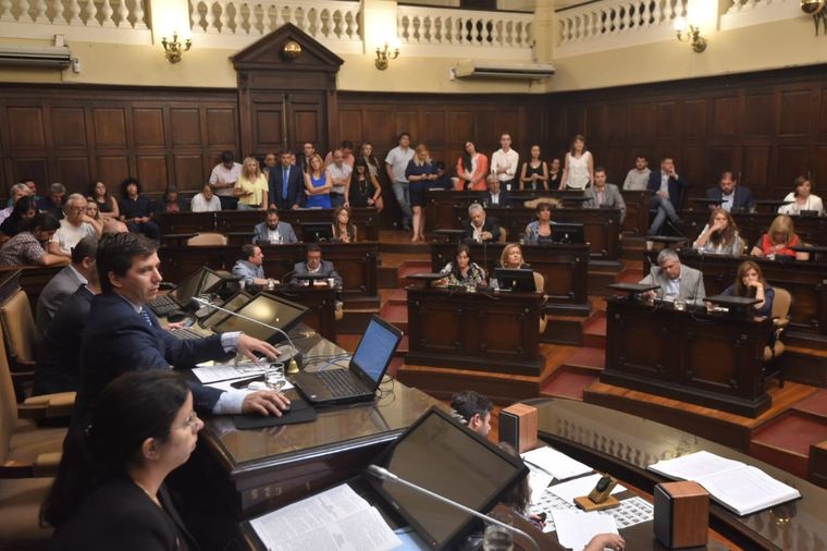 La sesión del presupuesto se postergó hasta esta tarde. Foto: Pachy Reynoso