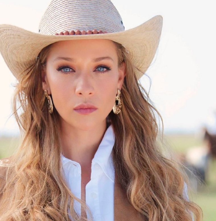 Rating Carolina Miranda