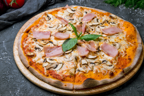 Pizza con jamón y champiñones: la combinación perfecta Foto: Shutterstock