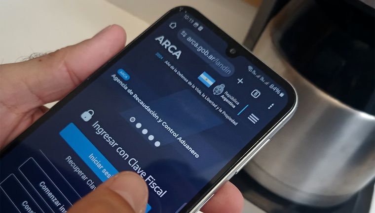 El beneficio está destinado para monotributistas dedicados al alquiler de propiedades. Foto: Walter Moreno/Mdz con Moto G 24 Power