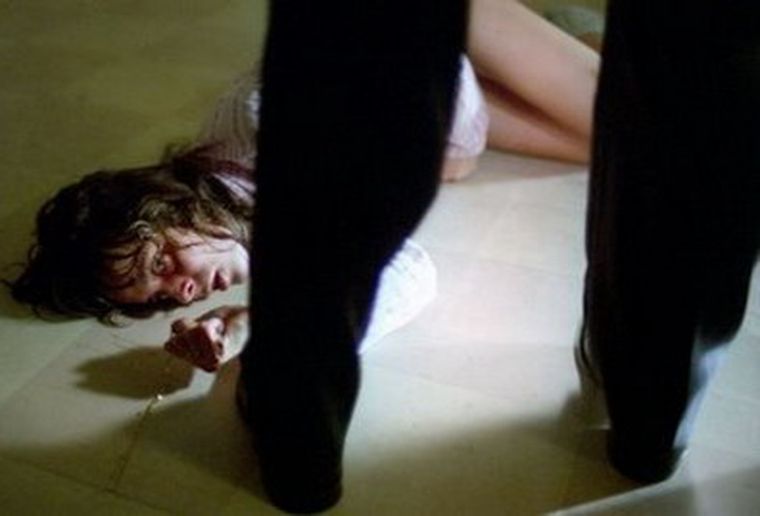 Escenas como esta vivió Norma, la chica secuestrada por un camionero mendocino. Foto: web