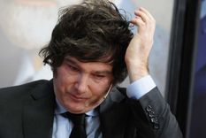 Javier Milei fue ubicado al lado del bloque del Frente de Izquierda de los Trabajadores y su incomodidad se hizo notar en su gesto