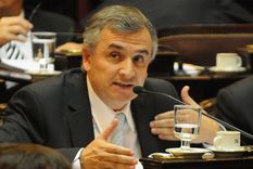 morales a boudou: usted anda de joda con la mancha de rolando