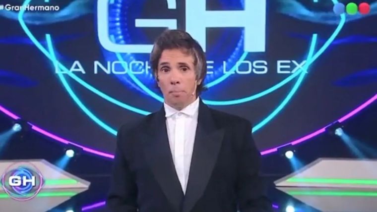 Robertito Funes Ugarte, muy cerca de Javier Milei. Foto: Captura de video Telefe