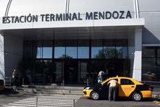 refuerzan por tres anos la presencia policial en la terminal de mendoza