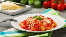 Sabor de hogar: receta de ñoquis con salsa de tomate tradicional. Sabor de hogar: receta de ñoquis con salsa de tomate tradicional.