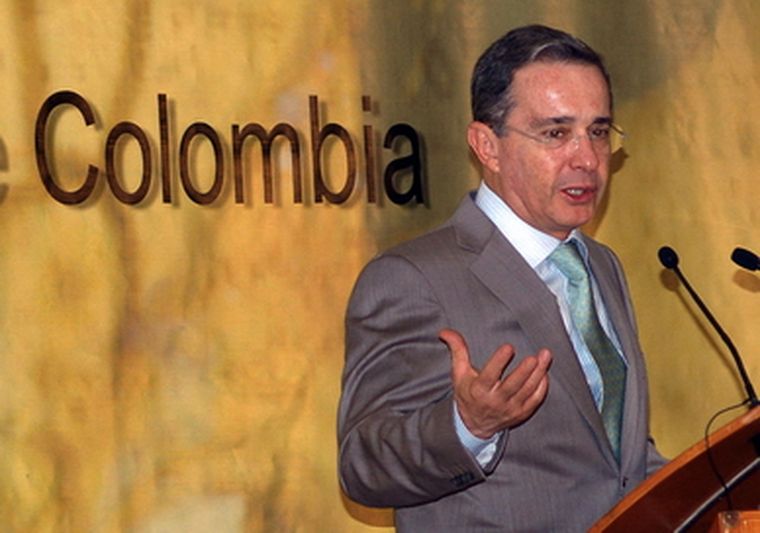 El presidente colombiano, Álvaro Uribe. Foto: NA