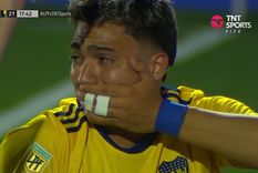 Zeballos, desconsolado: se retiró lesionado en la derrota de Boca Foto: TNT Sports Zeballos, desconsolado: se retiró lesionado en la derrota de Boca Foto: TNT Sports