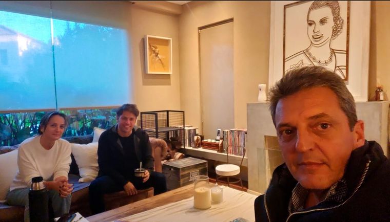 Sergio Massa partió a China tras hacer campaña con Wado de Pedro y fotografiarse con Axel Kicillof