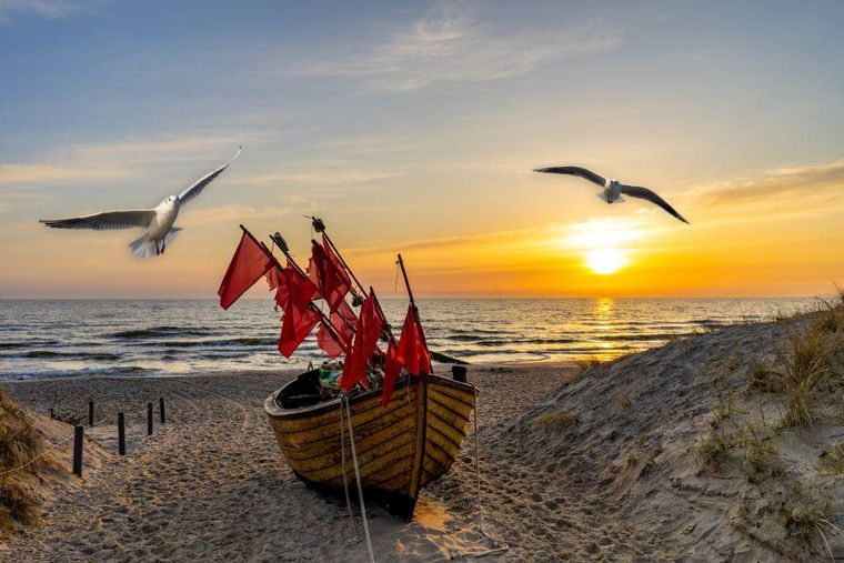 Usedom es una isla turística, con playas paradisíacas, villas palaciegas y una rica historia real y cultural.