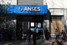 El monto mínimo que entrega Anses es de $19.305 Foto: ALF PONCE MERCADO / MDZ