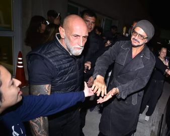 Ricardo Arjona aterrizó en el aeropuerto de San Fernando pasadas las 22 horas de este jueves. / RS Fotos