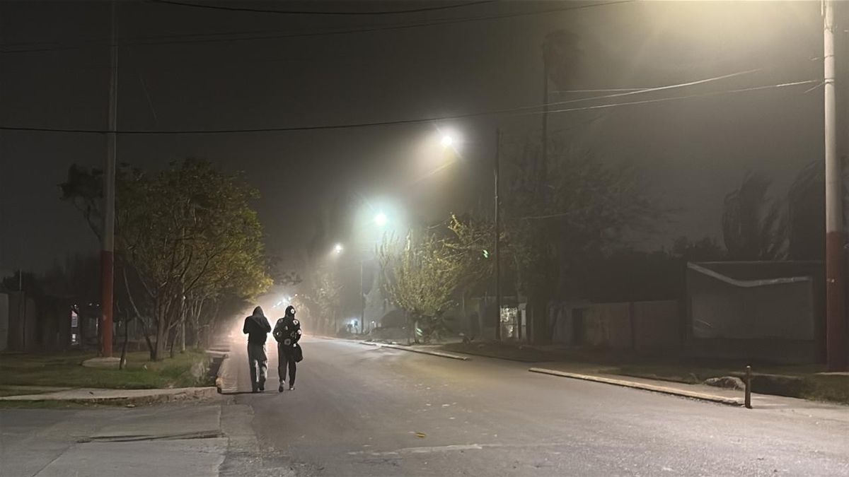Fuertes ráfagas y una noche helada: así se sintió el ingreso del viento sur en Mendoza