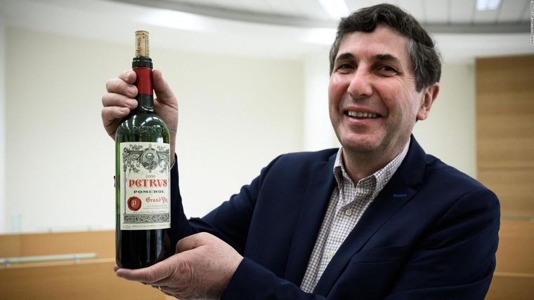 Un vino de Petrus. Foto: CNN en Español