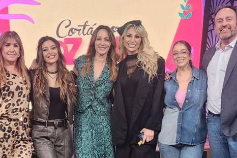 Cortá por Lozano se emite de lunes a viernes a las 14.30 h por Telefe. Cortá por Lozano se emite de lunes a viernes a las 14.30 h por Telefe.