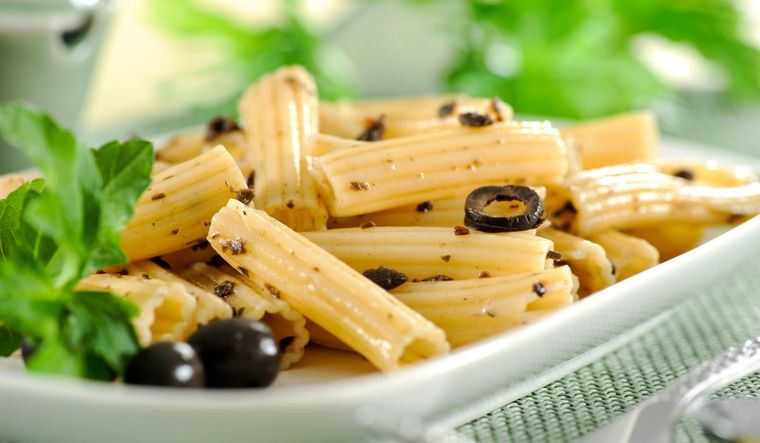 Rigatoni con pollo y aceitunas es uno de los platos preferidos del jugador Ousmane Dembélé.