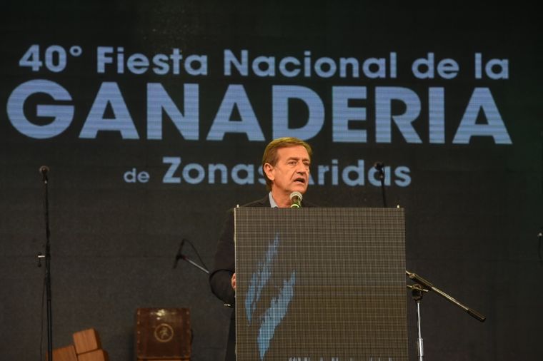 Rodolfo Suarez dijo que la obra de Portezuelo del Viento ya concretó su primer avance