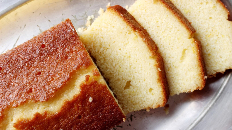 El limón realza el dulzor del endulzante, logrando una receta más equilibrada. El limón realza el dulzor del endulzante, logrando una receta más equilibrada.